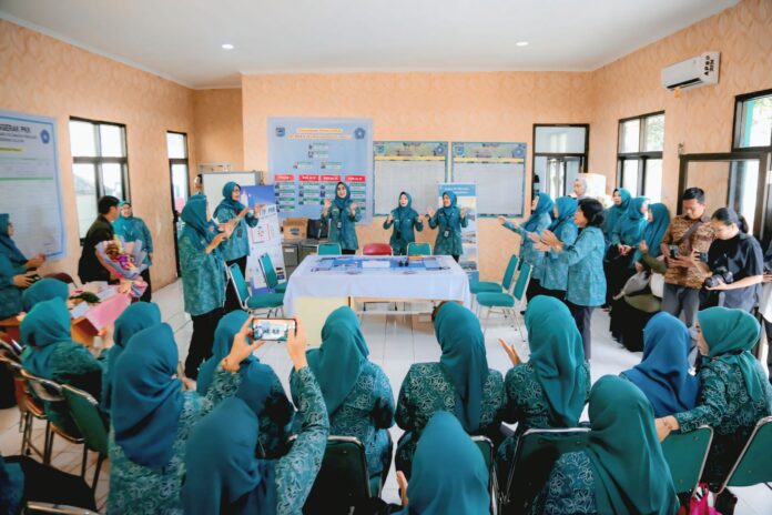 Gambar WhatsApp 2025-10-25 pukul 10.32.28_490b4a94