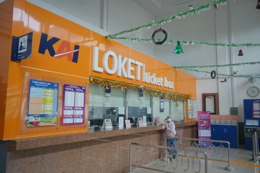 8 Ribu Lebih Pelanggan Gunakan KA Hingga Hari Ketiga Libur Panjang Isra Miraj dan Tahun Baru Imlek