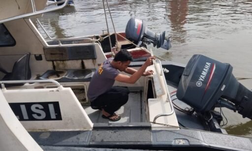 Dukung Pelaksanaan Patroli, Sat Pol Airud Polresta Manado Lakukan Pemeriksaan Kapal Patroli