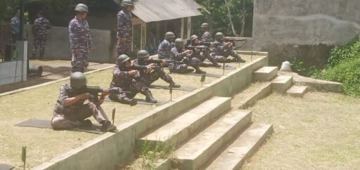 Asah dan Tingkatkan Kemampuan Prajurit, Lanal Bandung Laksanakan Latihan Menembak TW I Tahun 2025