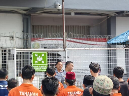 Kepala Rutan Kelas I Palembang Kasih Arahan ke Warga Binaan Prihal Instruksi Dirjen Pemasyarakatan