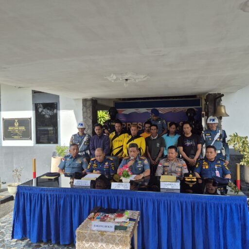 Lanal Bintan Dan Satgas Gabungan TNI-AL Berhasil Amankan PMI Non Prosedural Di Selat Riau