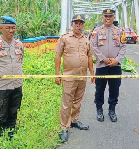 Cegah Kecelakaan, Polres Kepulauan Talaud Pasang Police Line di Jembatan Rusak di Desa Bantane
