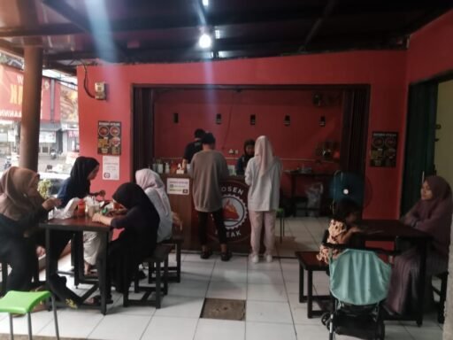 Strategi Harga Kaki Lima dengan Kualitas Bintang Lima di Era Kompetitif