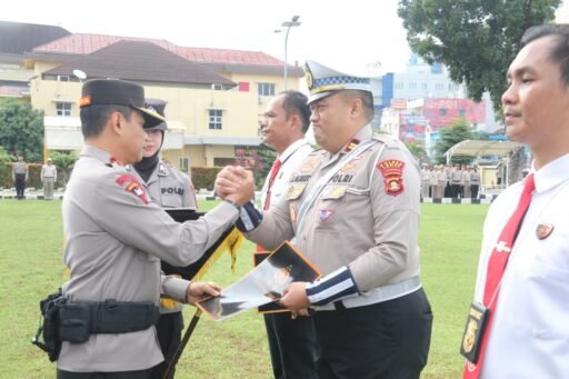 163 Personil Polda Sumsel dapat piagam penghargaan
