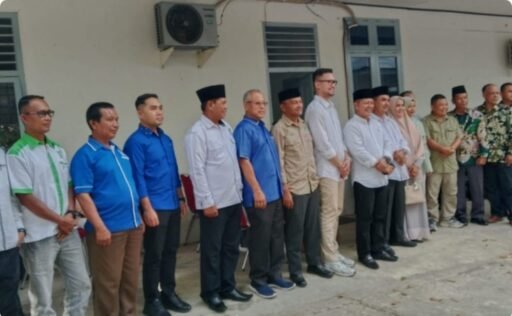 Paslon Welly Suhery-Parulian Dalimunthe siap menghadapi PSU Mendaftar ke KPU Pasaman