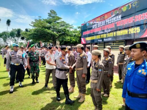Kapolres Serang Pimpin Apel Gerar Pasukan Ops Ketupat Maung 2025