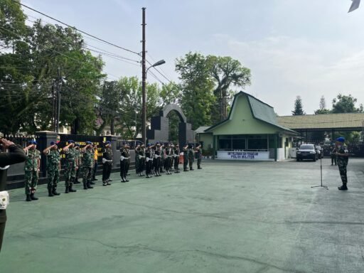 Pangdam I/BB Bagikan Bingkisan Lebaran Kepada Personel Denpom I/5 Medan