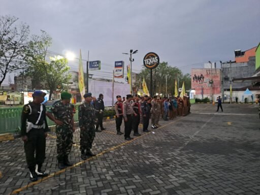 Jaga Keamanan di Bulan Ramadhan, TNI – Polri dan Forkopimda Patroli Asmara Subuh