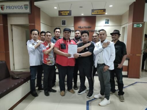 GENCAR Sambangi Polda Sumsel Untuk Melaporkan Willie Salim Terkait Konten Masak Rendang