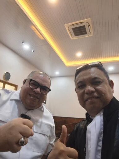 Hotman Paris Tidak Berdaya Hadapi Kuasa Hukum Razman Nasution di Persidangan