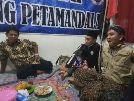 Jalin Silaturahmi,DPC MAUNG KENDAL, DPD IWOI dan KAPERWIL WARTA IN JATENG Gelar Buka Puasa Bersama