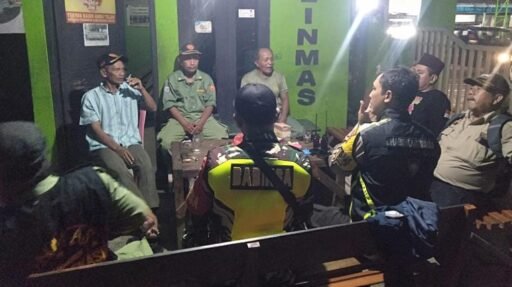 Menciptakan Rasa Aman Warga Jati Makmur Bersama Bhabinkamtibmas dan Linmas