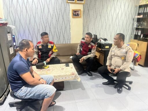 Polsek Patokbeusi Gelar Patroli BBM untuk Memastikan Ketersediaan Stok