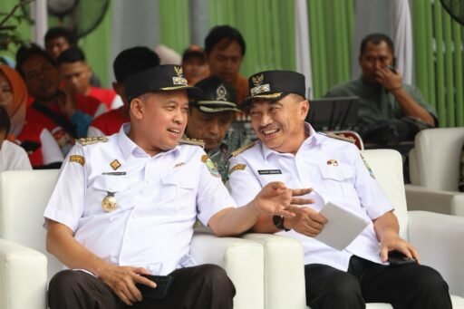 Wali Kota dan Wakil Wali Kota Bekasi Ajak Masyarakat Halal Bihalal Melalui Open House