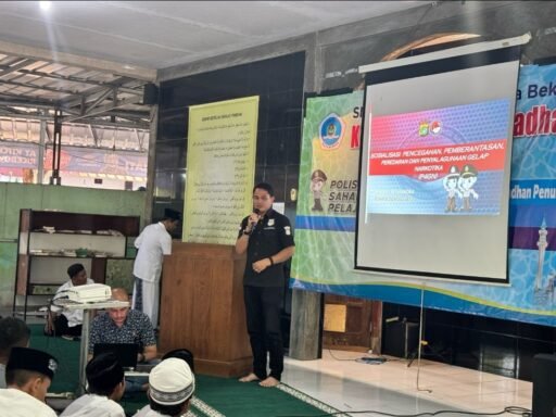 Safari Ramadhan Polres Metro Bekasi Kota: Edukasi Bahaya Narkoba di SMP PGRI Astra Insani