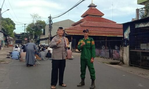 Pelayanan Bhabinkamtibmas Dalam Menjalankan Sholat Idul Fitri 1446 H