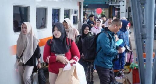 Hingga Hari Kedua Lebaran, Penumpang KA di Wilayah Divre III Palembang Mencapai 43.320 Penumpang
