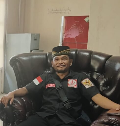Ketua DPC AMPUH PALUTA ( PUNJI ALAM HARAHAP) Mengharapkan Semua Masyarakat Tabagsel Satu Pemikiran