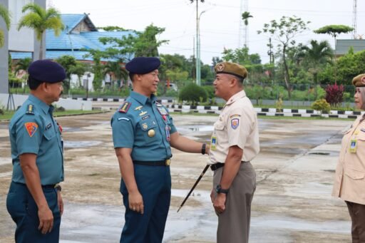 Moment Lebaran Bersama, Danlanal Dumai Gelar Apel Khusus Dan Halal Bihalal