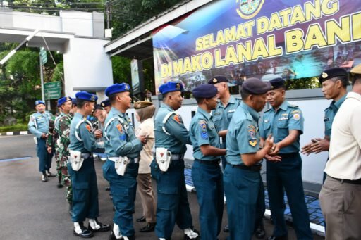 Pangkalan TNI-AL Bandung Gelar Halal Bihalal Usai Laksanakan Cuti Bersama Idul Fitri 1446H/2025M
