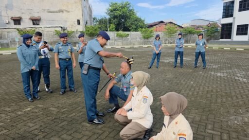 Tiga Personel Satlinlamil III Resmi Sandang Pangkat Baru