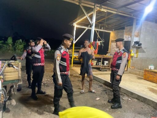 Polres Serang Gelar Patroli Dialogis di Desa Ciruas untuk Cegah Gangguan Kamtibmas
