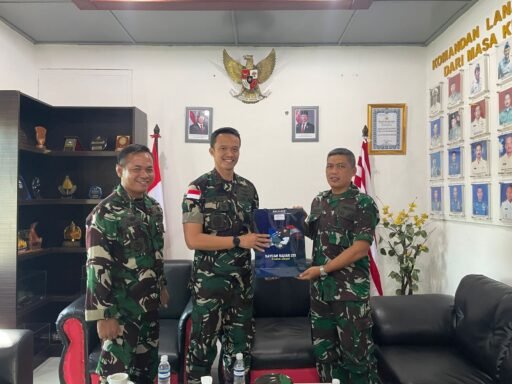 Danlanal Binta Terima Kunjungan Dansatrad 213 Tanjungpinang