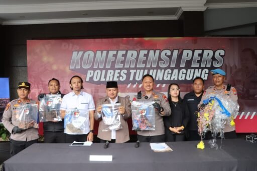 Balon Udara Berpetasan Meledak, diRumah Warga Wilayah bandung tulungagung