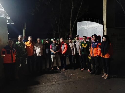 Polisi Datangi TKP Korban Santri Tenggelam, Pemeriksaan Saksi dan Berikan Santunan Keluarga Korban