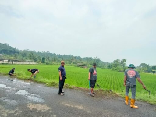 Cara Unik Pemdes Tanjungsari Purwakarta Mengisi Hari Libur Kerja