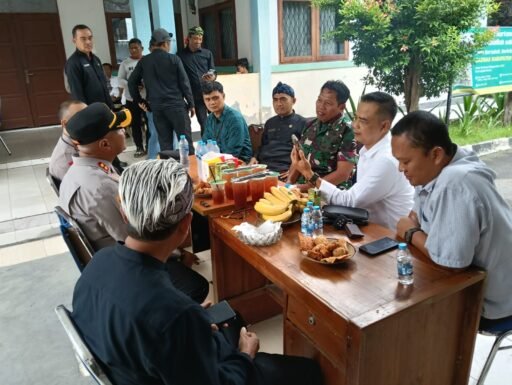 Pantau Penghitungan Suara, Kapolres Sambangi Kantor Kecamatan Jawilan