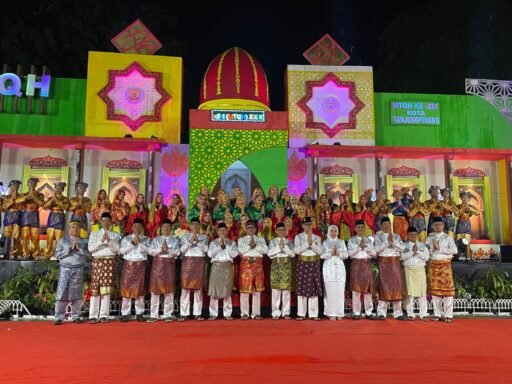 Danlanal Bintan Bersama Forkopimda Tanjungpinang Hadir Pada Acara Pembukaan MTQH Ke XIX Tahun 2025