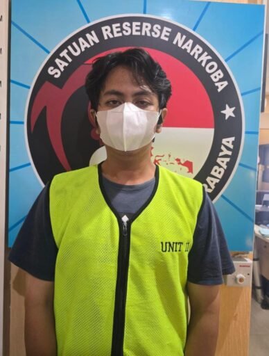 Satresnarkoba Polrestabes Surabaya Tangkap Pengedar Sabu Dengan Barang Bukti 107 Gram
