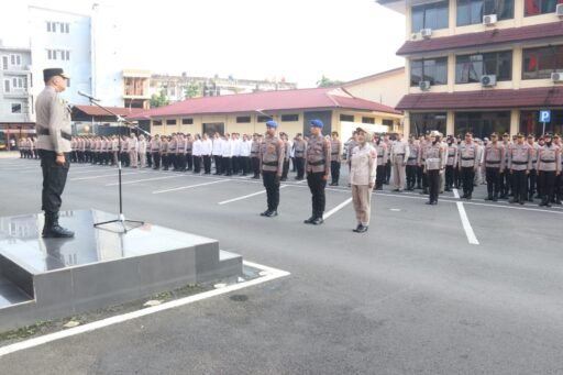 Kabid Dokkes Pimpin Apel pagi personel Polda Sumsel