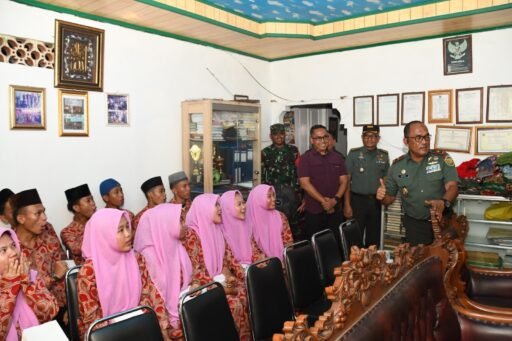 “Pengabdian Kepada Masyarakat”, Danrem 044/Gapo Resmikan Rehab Panti Asuhan