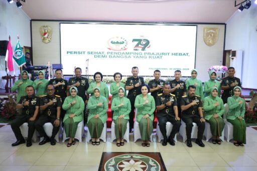 Dandim 0418/Palembang Dan Ketua Persit KCK Koorcab XLII Dim 0418/Palembang Hadiri HUT Persit Ke 79