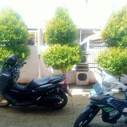 Keren…!!! Desa Margasari Purwakarta, Bersih Kantor Desanya Patut Diapresiasi