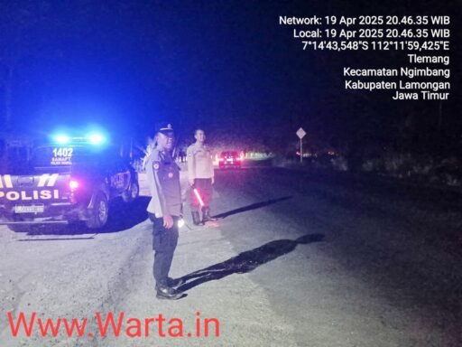 Kapoksek Ngimbang Gelar Patroli Penyekatan Antisipasi Warga Perguruan PSHT Yang Akan Ke Sugio