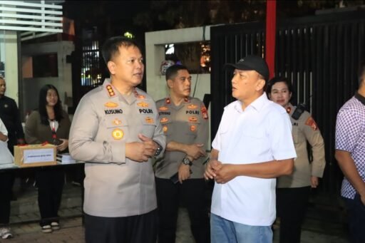 Kapolres Metro Bekasi Kota Pastikan kegiatan Paskah di Gereja Santo Albertus Misa Berjalan Khidmat