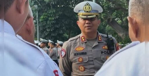 Kasatlantas polrestabes surabaya AKBP Herdiawan arifianto yang selalu Humonis