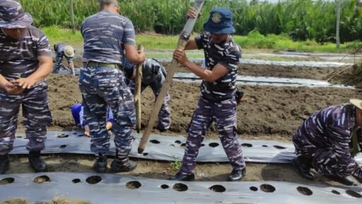 Posal Pangandaran Lanal Bandung Tunjukkan Komitmen Mendukung Program Ketahanan Pangan Nasional