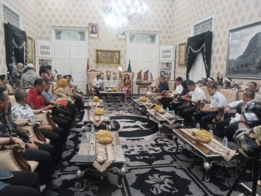 Polres Purwakarta Pastikan Keamanan Kunjungan Kerja Anggota DPR RI Komisi VI di Pemda Purwakarta