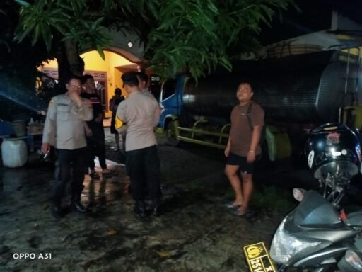 Kapolsek Ngimbang Gencar Gelar Patroli Blue Light Harkamtibmas Dan Tangkal 4C Di Malam Hari