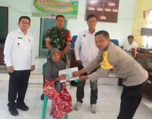 Pemerintah Desa Talang Petai Salurkan BLT-DD Tahap II dengan Harapan Pemanfaatan yang Optimal