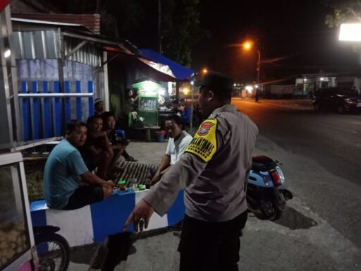 Guna Cegah Dan Tangkal 3C Dan Antisipasi Hitam – Hitam Polsek Ngimbang Patroli Blue Light