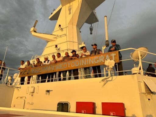 Perkuat Sinergitas, Forkopimda KalSel dan Banjarmasin Kunjungi KRI dr. Radjiman Widyodiningrat-992