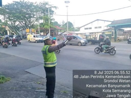 Polsek Banyumanik Laksanakan PH Pagi Untuk Tingkatkan Kamtibcarlantas di Jam Si ui