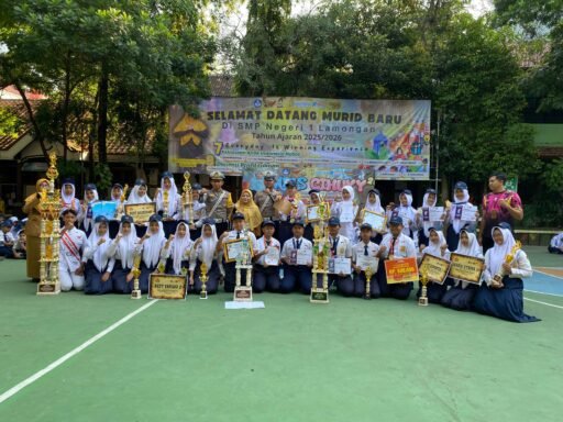 Satlantas Polres Lamongan Sosialisasikan Operasi Patuh Semeru 2025 di SMPN 1 Lamongan