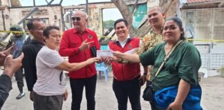 Fraksi PDIP DPRD Kota Medan Bantu Korban Kebakaran Asrama Kobek